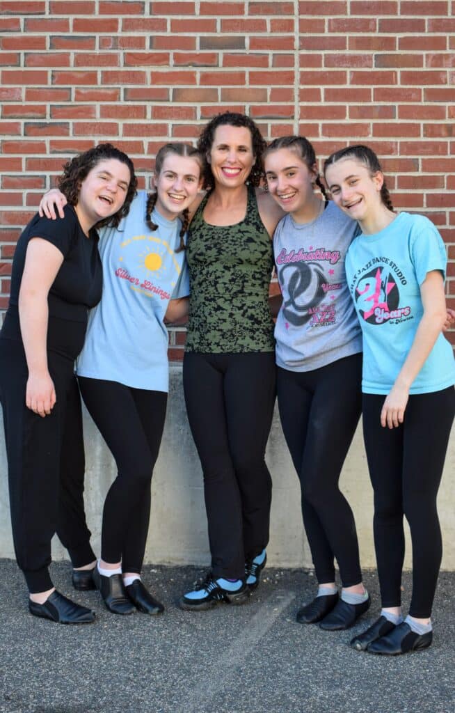 Miss Deb Vogel and dancers of classes 2022-2023